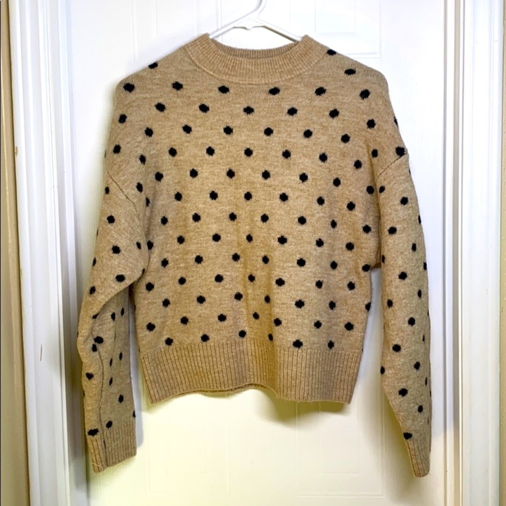 H&M - Polka Dot Beige and Black Sweater Size XS